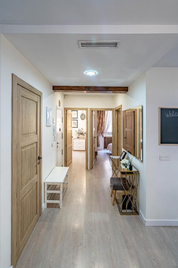 Central Luxury Flat With Free Parking Appartement Valencia Buitenkant foto