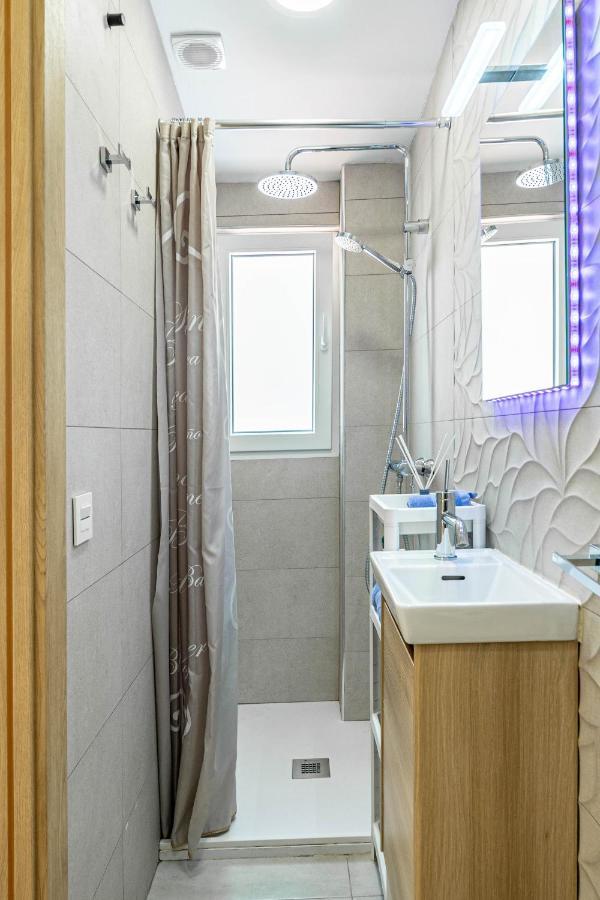Central Luxury Flat With Free Parking Appartement Valencia Buitenkant foto